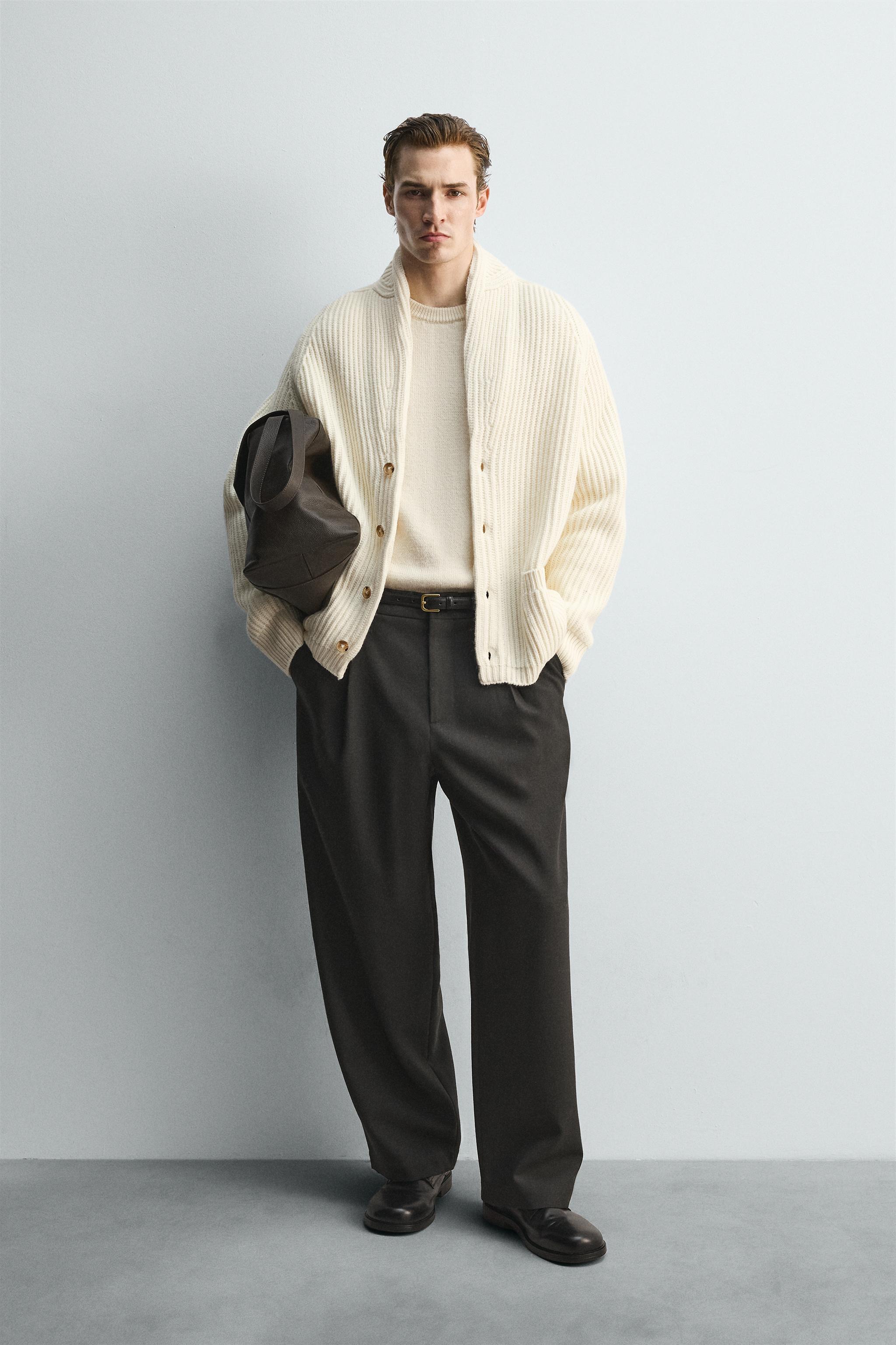 TEXTURED CARDIGAN LIMITED EDITION